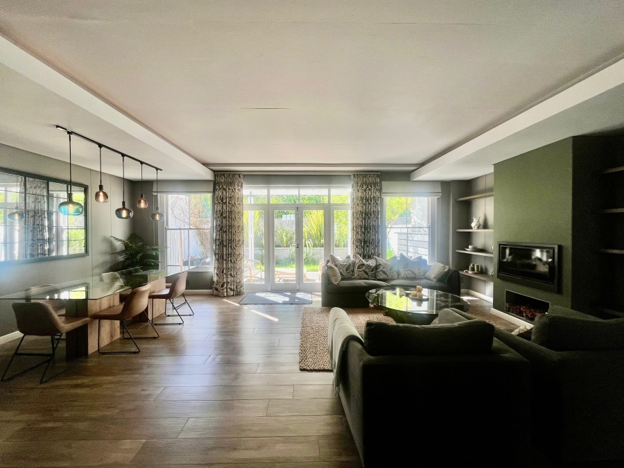 To Let 3 Bedroom Property for Rent in Constantia Western Cape